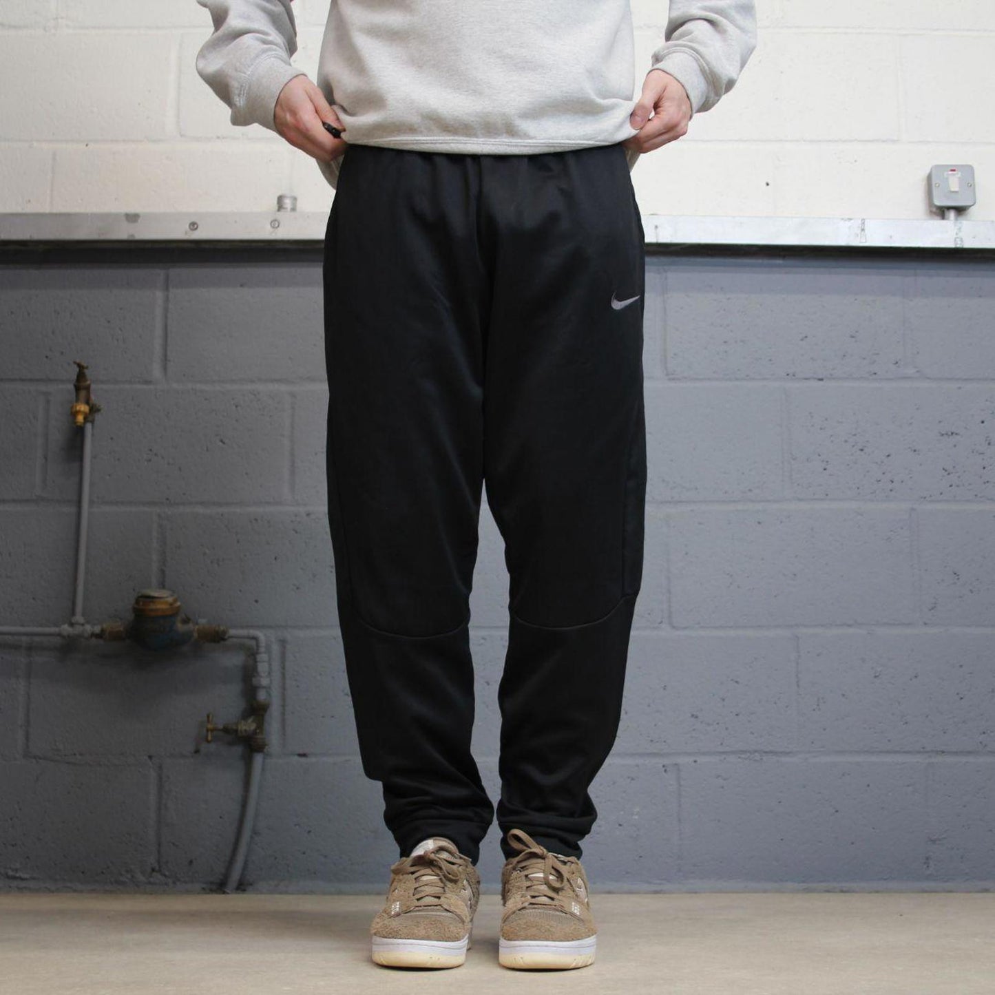 Nike Trackies Large Black y2k 00s style loose sportswear joggers embroidered Swoosh logo