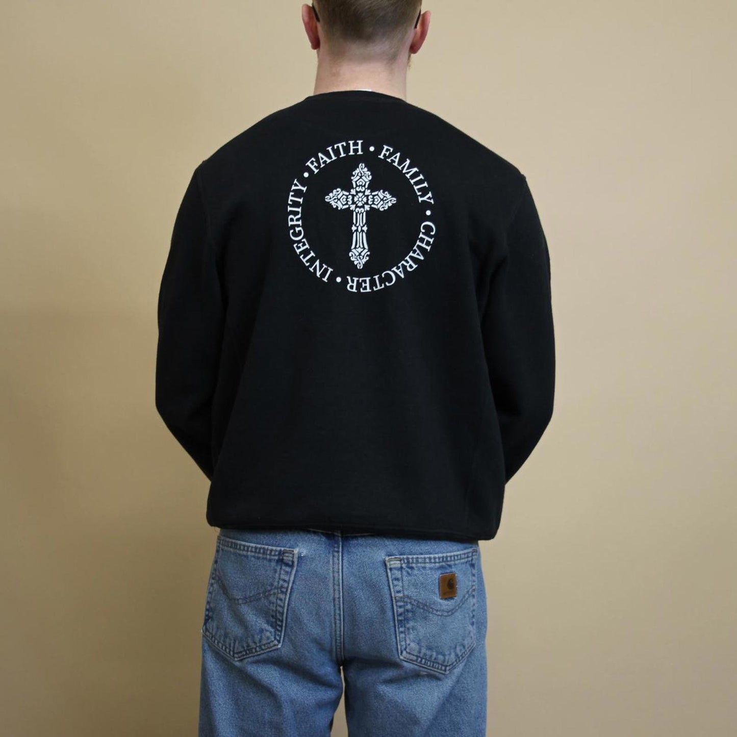 Black vintage Russell sweatshirt M
