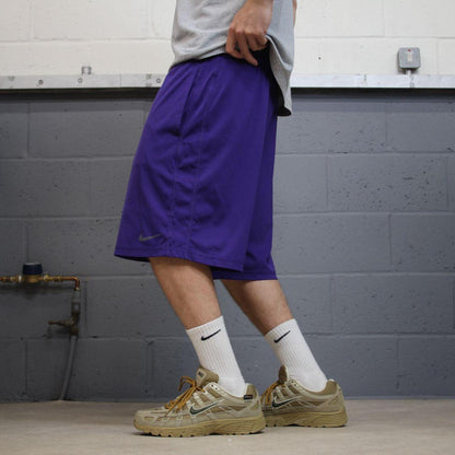 Loose Nike sports shorts y2k purple Elasticated comfy loose floaty summer gym shorts