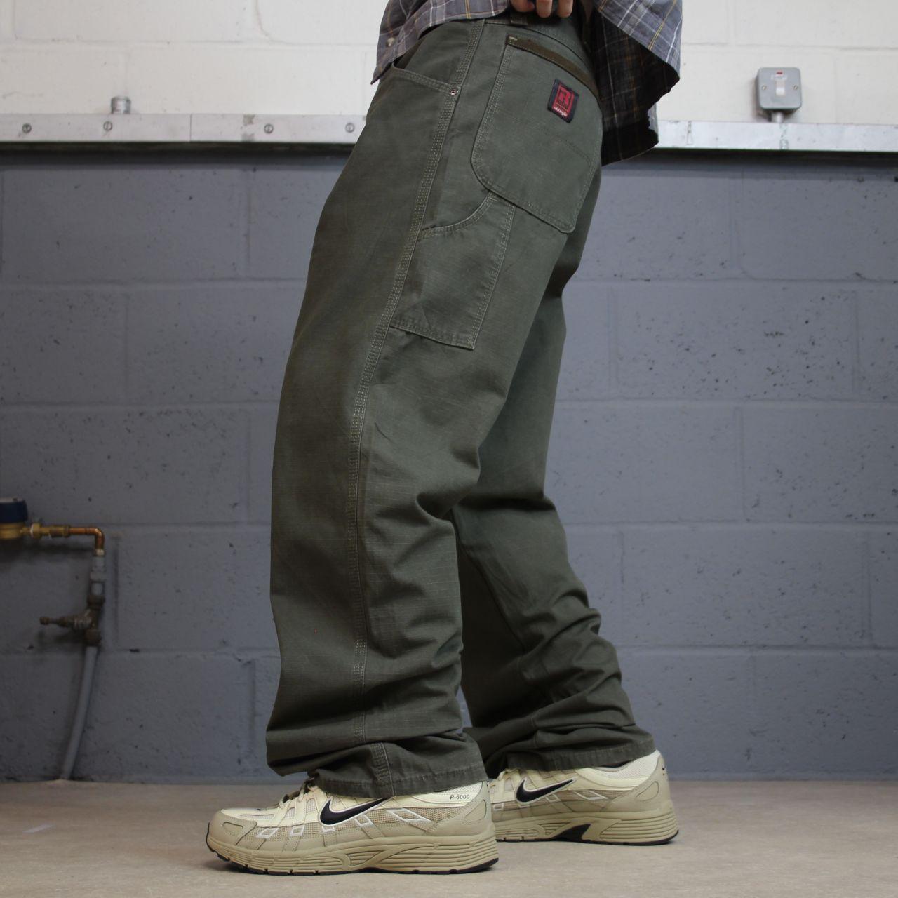 Wrangler carpenter jeans y2k green W32L32 Loose leg skater style workwear utility cargo trousers