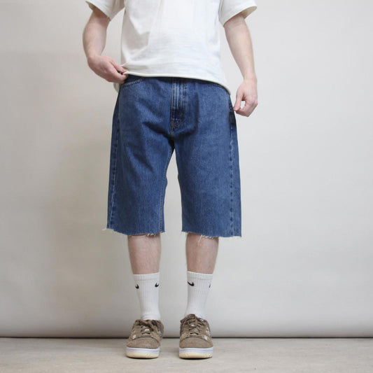 Mens Levi’s denim shorts W36