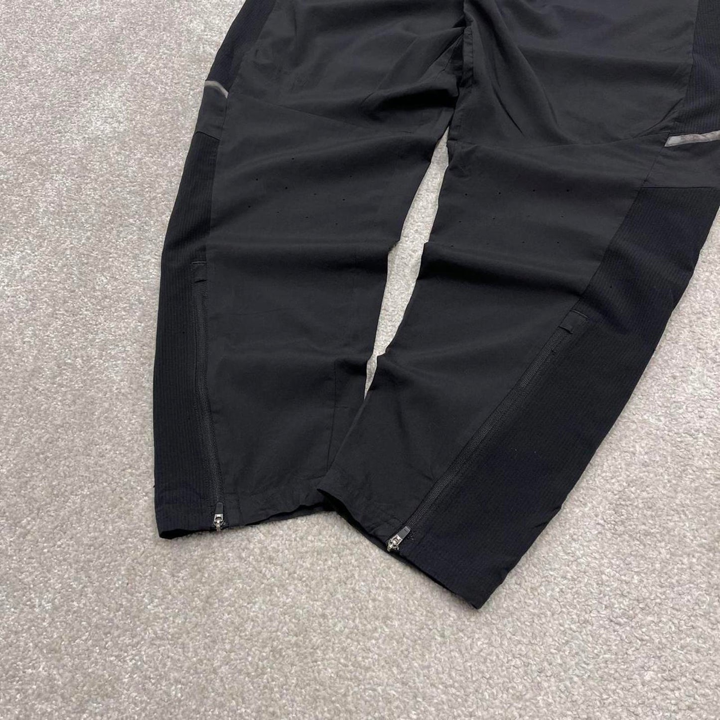 Y2k Adidas tracksuit bottoms black Drawstring waist print logo gym running track pants