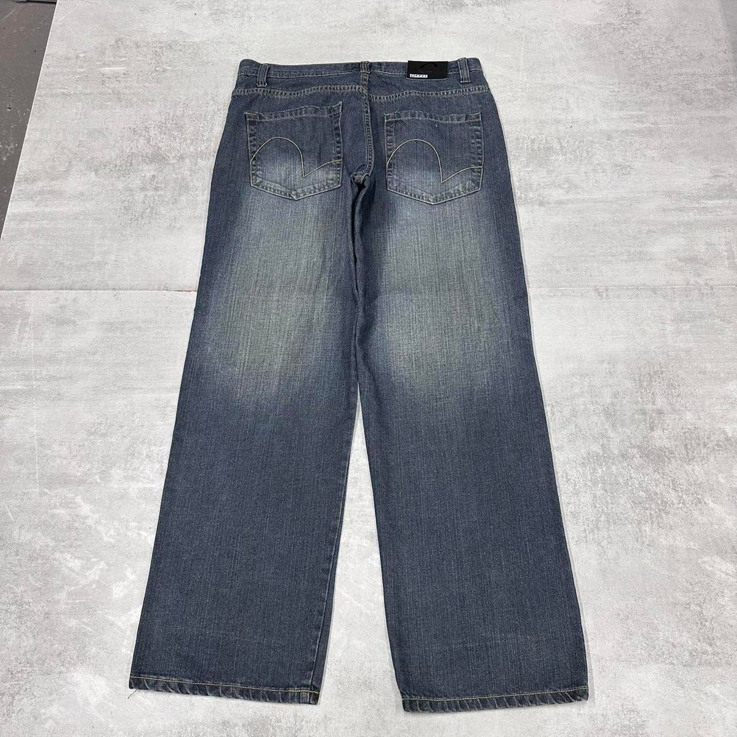 Mens baggy QRUEL jeans W38 L33