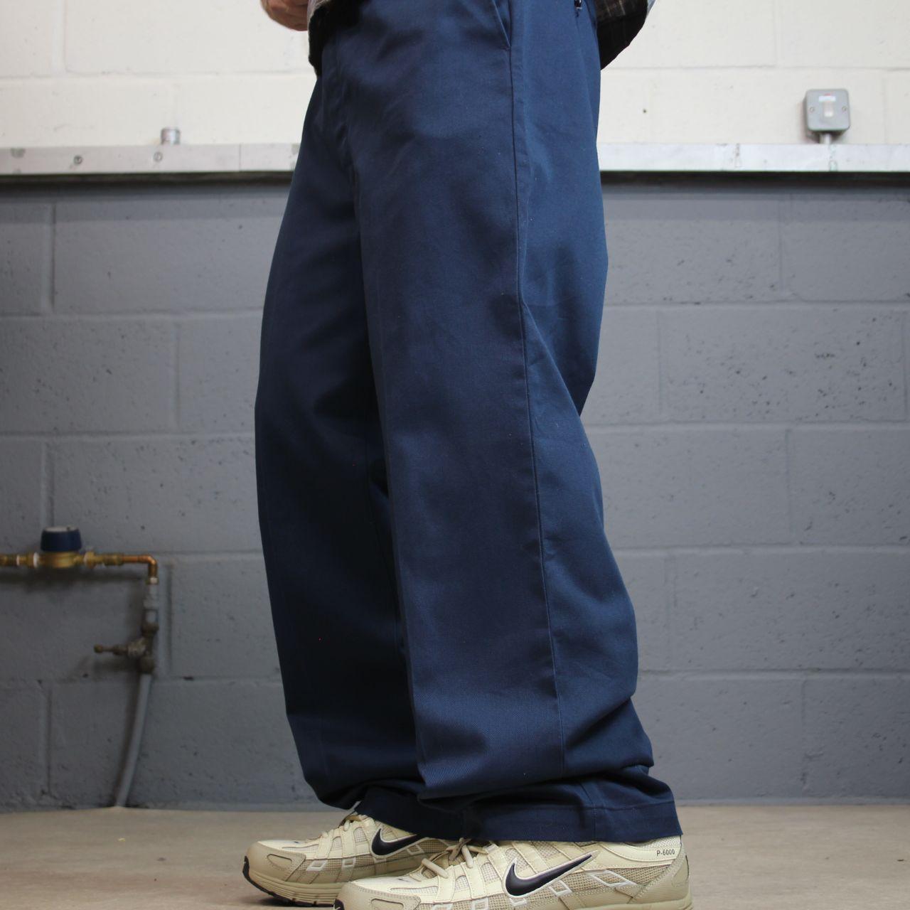 Vintage Dickies chino y2k pants W36L30 navy loose fit Twill chino style skate work trousers