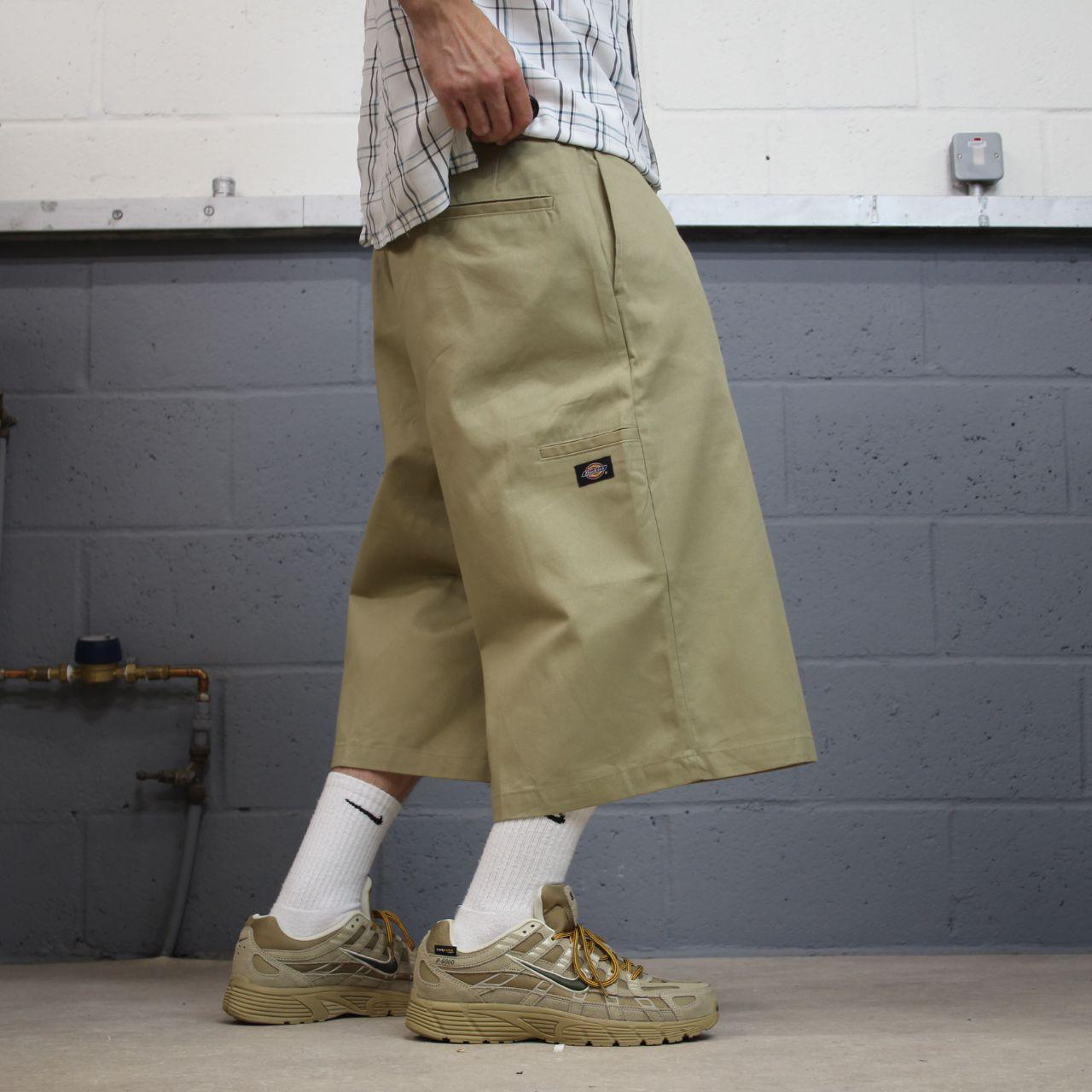 Dickies extra baggy chino shorts carpenter khaki Skater / surf style shorts long wide leg summer