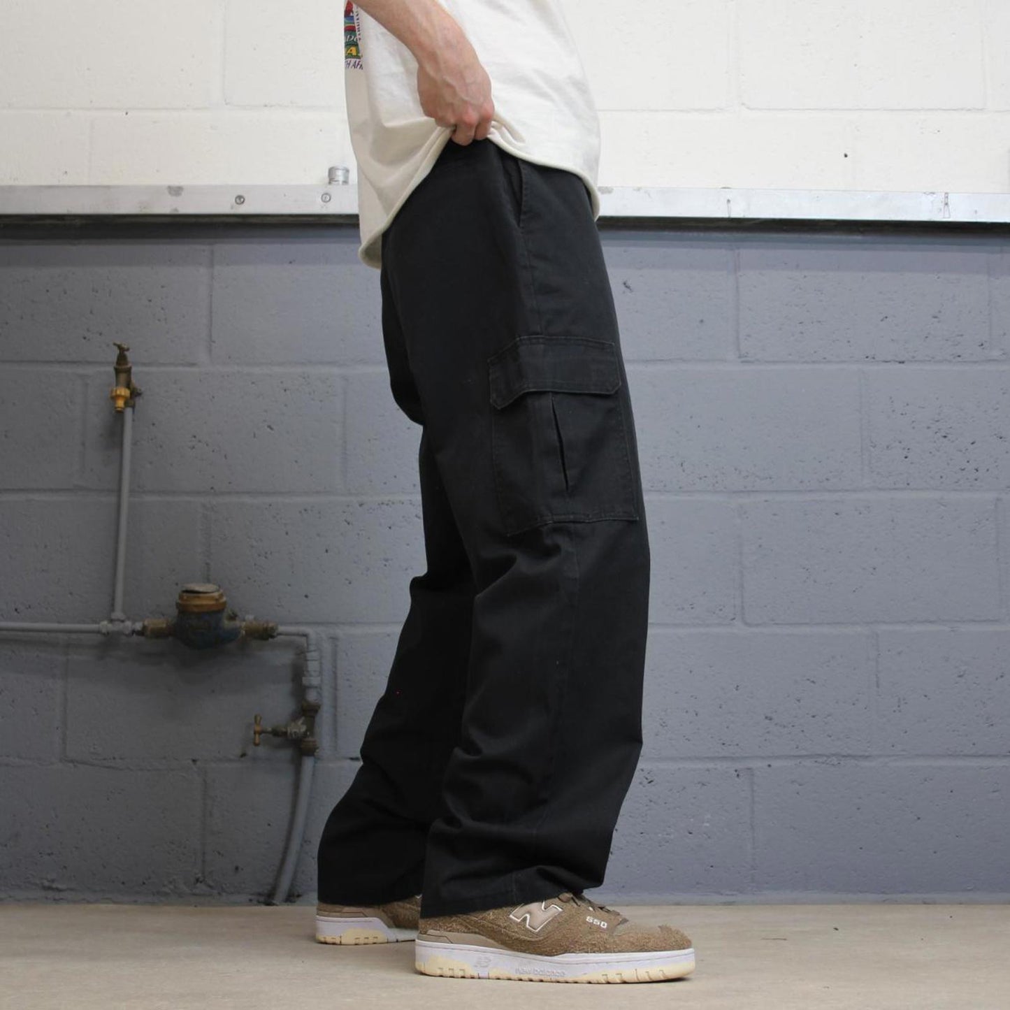 Baggy black Dickies cargo trousers W36L32