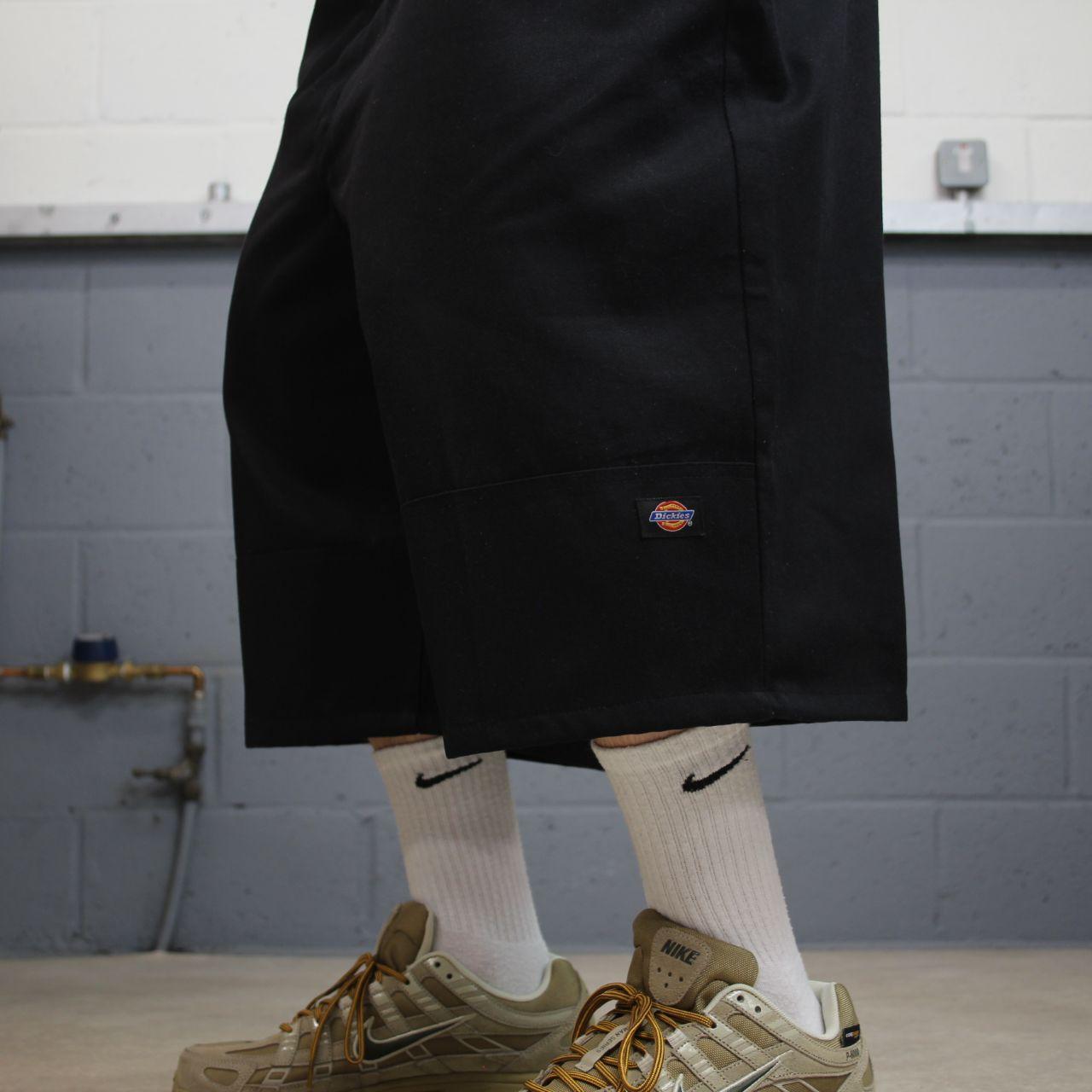 Dickies baggy chino shorts carpenter black Chino style skater shorts long wide leg festival