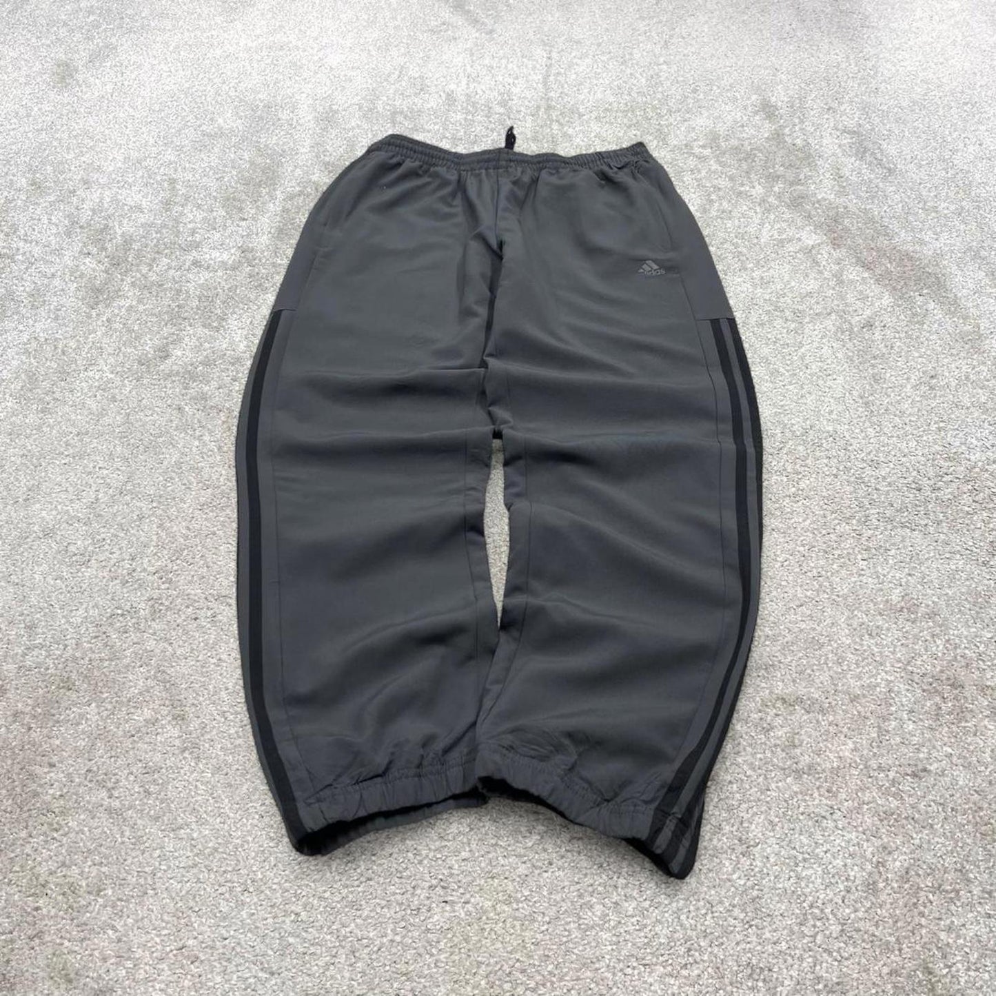Vintage y2k Adidas tracksuit bottoms grey Loose floaty drawstring track pants side stripes