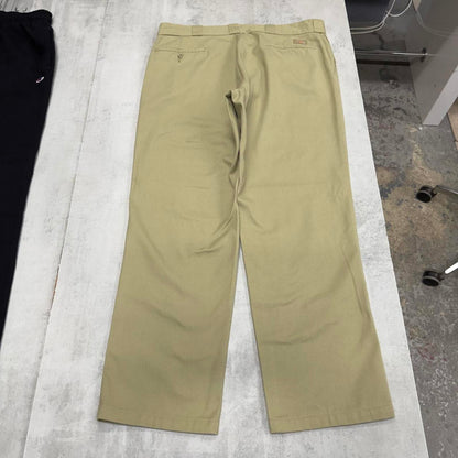 Dickies 874 Pants W38L31 khaki twill chino style skater pants
