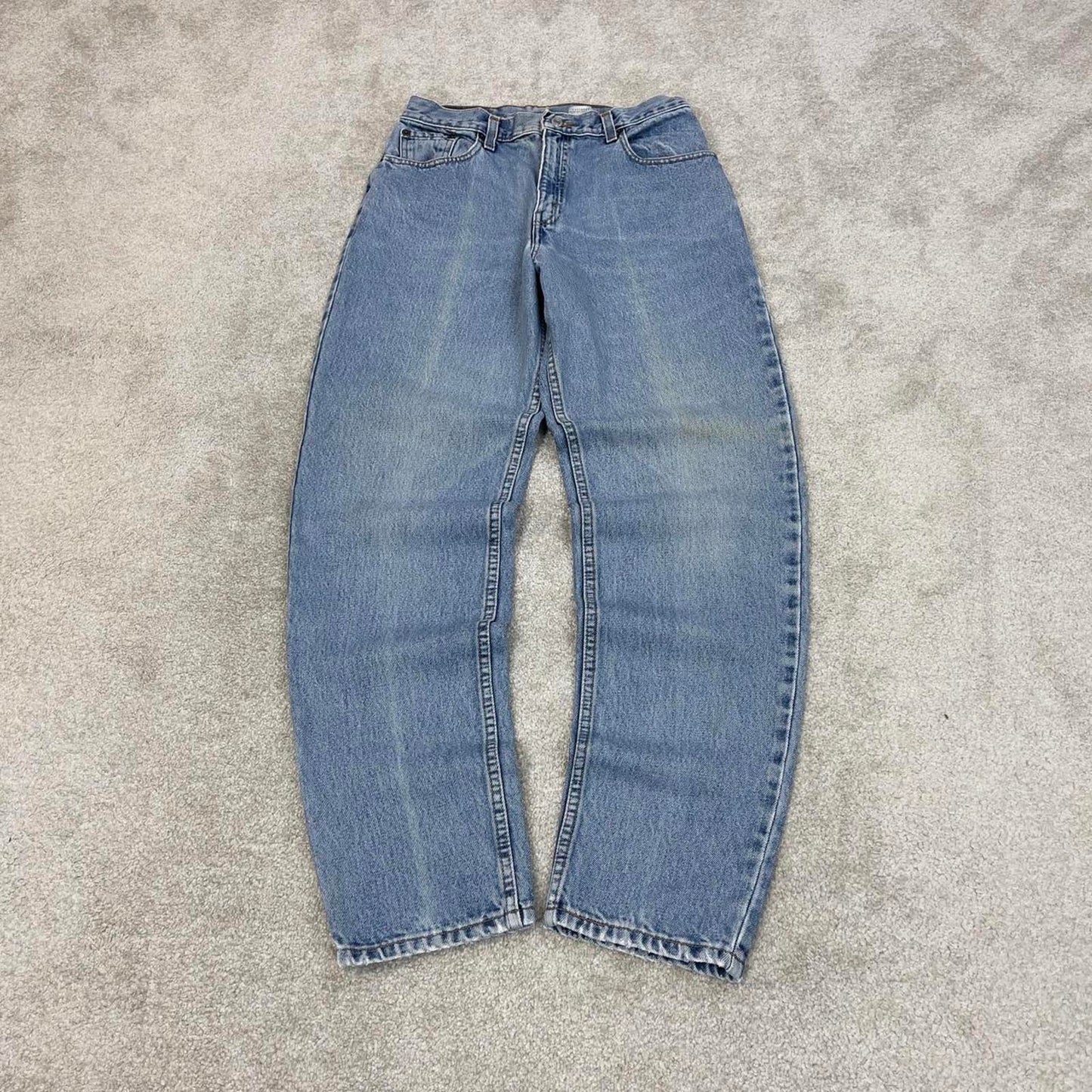 Blue Levis 550 jeans size size 10 W29L32 women's y2k 90s style tapered leg relaxed fit