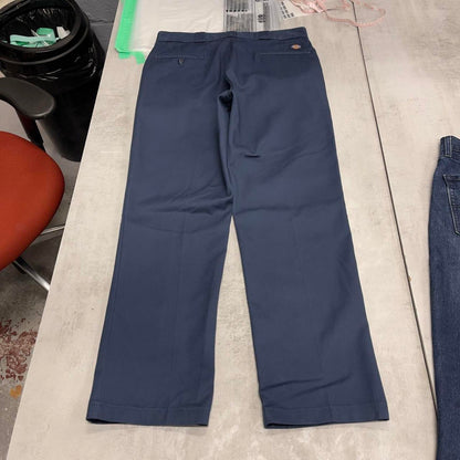 Navy Dickies pants W34L31 twill style chino trousers skate stye