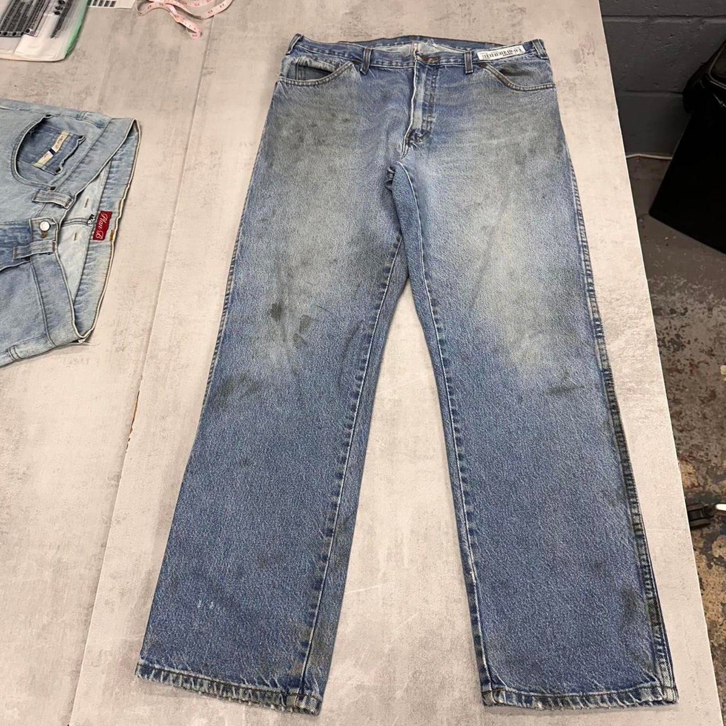 Blue Dickies jeans W36L32 distressed American workwear denim