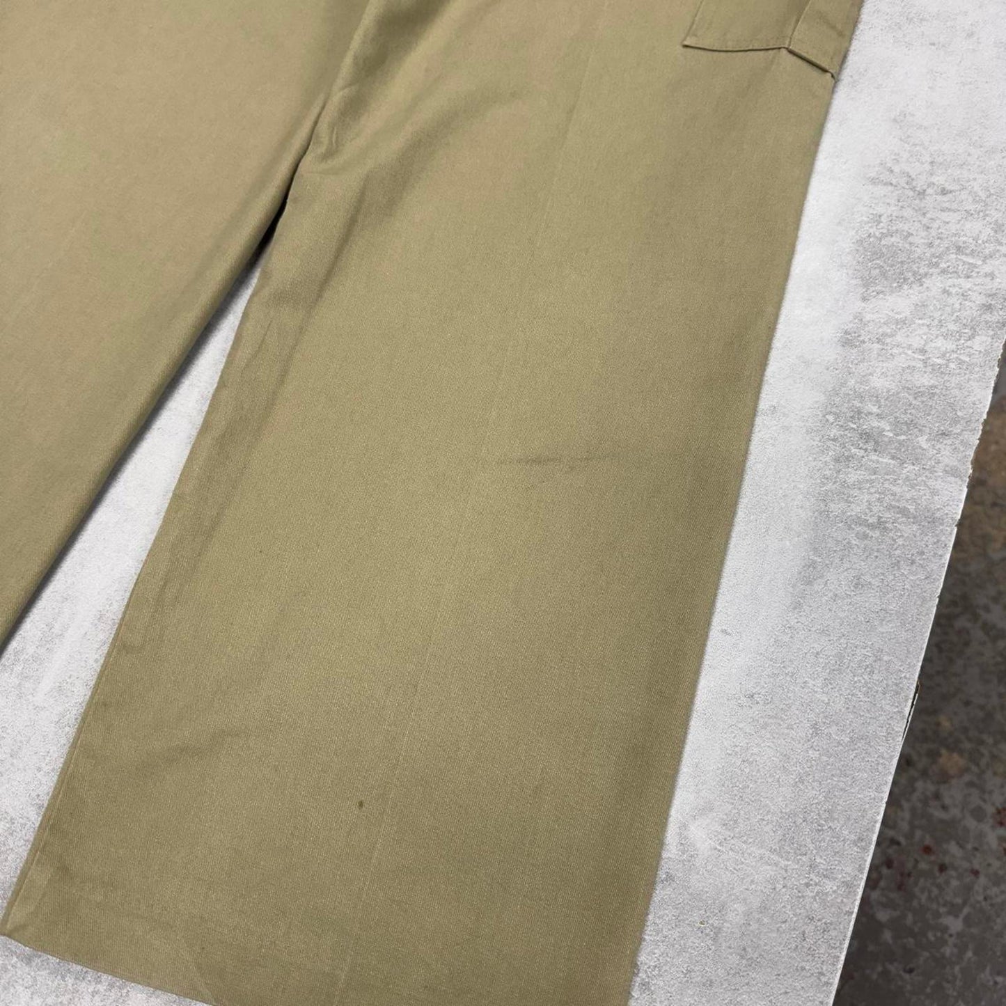 Dickies cargo trousers casual workwear W34L32 Khaki cargos y2k skater style pants utility streetwear