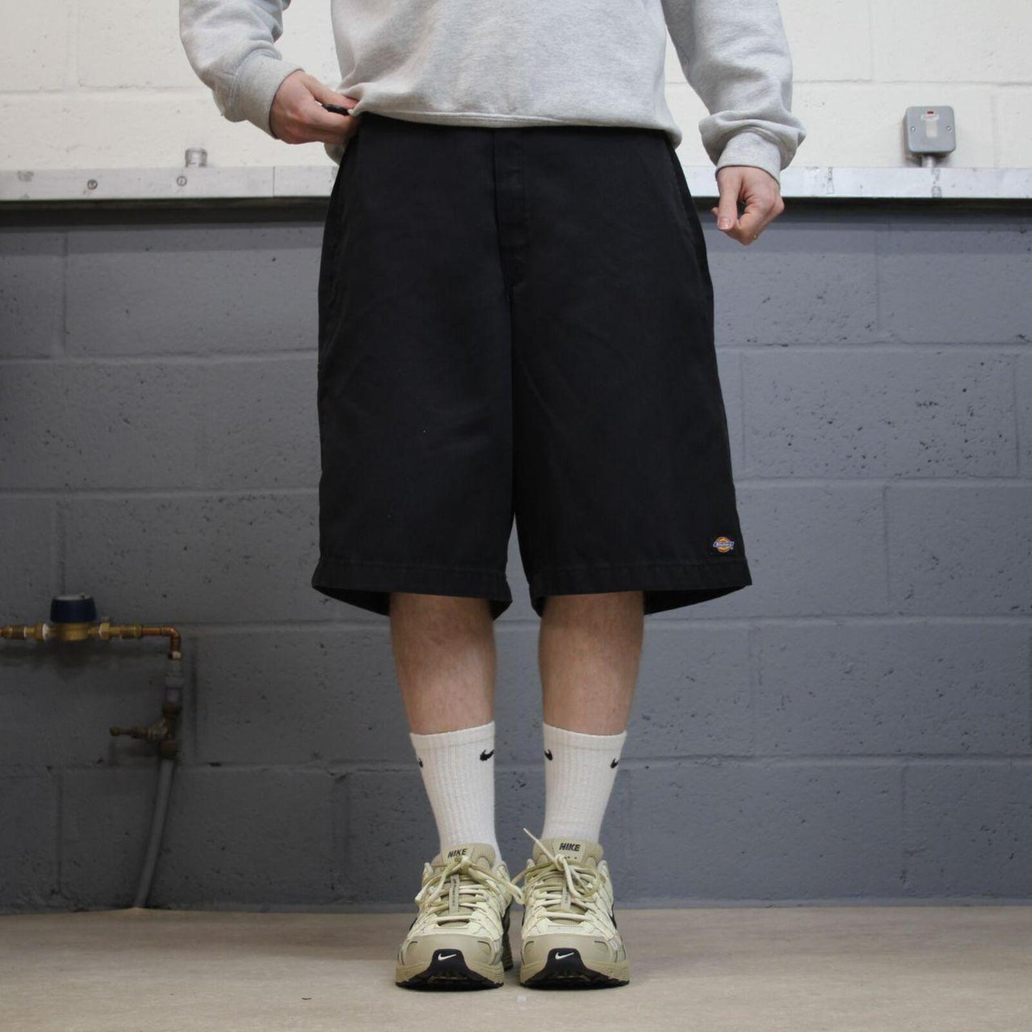 Baggy Dickies carpenter shorts black Twill chino skater style shorts wide long leg