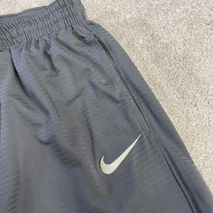 Nike sports shorts y2k grey Comfy loose floaty summer gym shorts