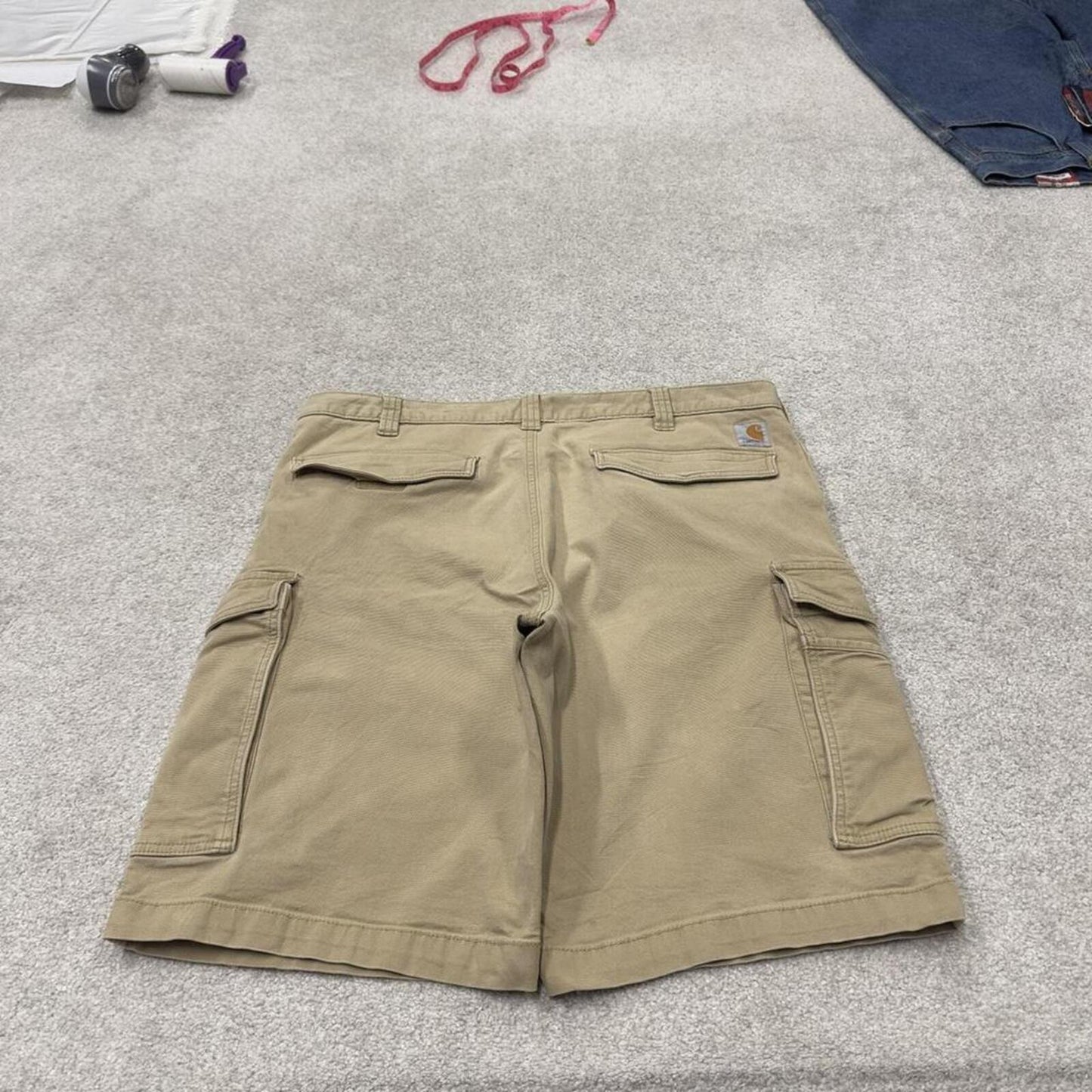 Carhartt cargo shorts loose canvas khaki Canvasy relaxed fit skate style shorts