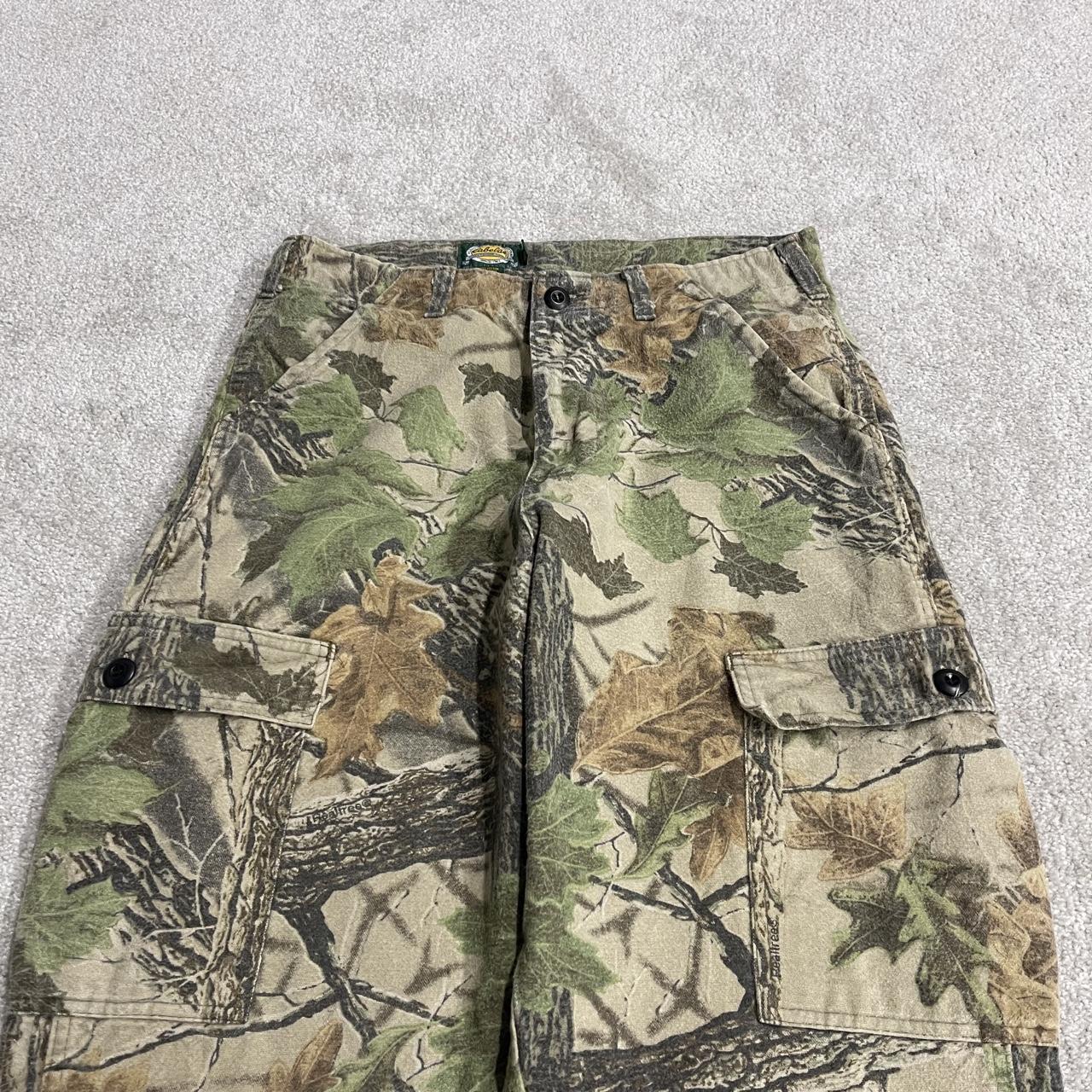 Vintage camo cargo pants y2k utility khaki Cabelas Realtree camouflage hunting cargos