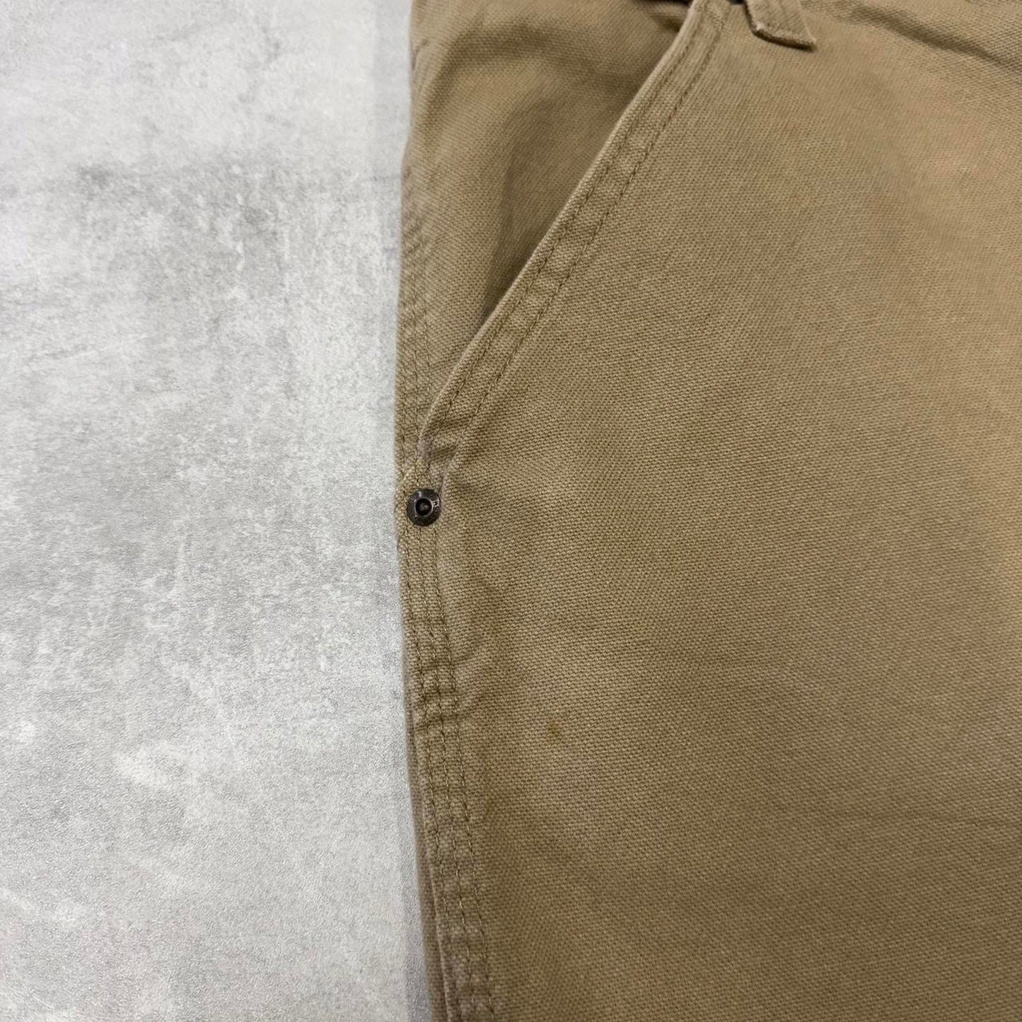 00s Wrangler carpenter pants skater workwear W40L30 Khaki loose cargo y2k style jeans streetwear