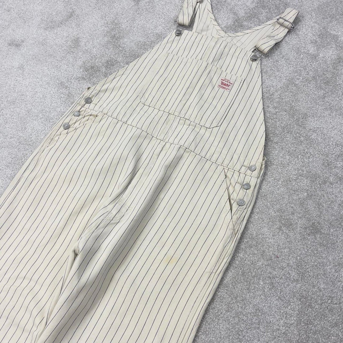 Vintage Levis dungarees XL W40L31 Beige Striped mens denim overalls