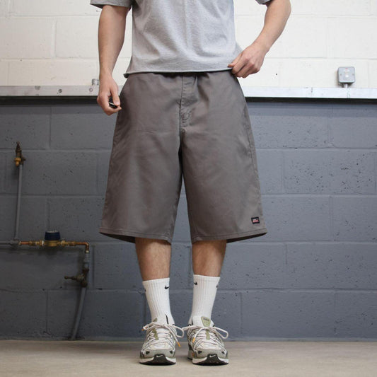 Y2K Dickies baggy carpenter shorts W40 skater style grey Loose chino style summer festival shorts