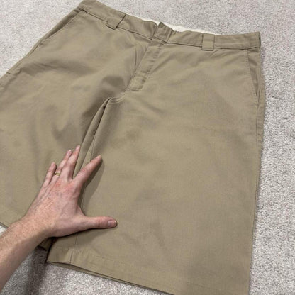 Dickies baggy chino shorts carpenter khaki Chino style skater shorts long wide leg festival