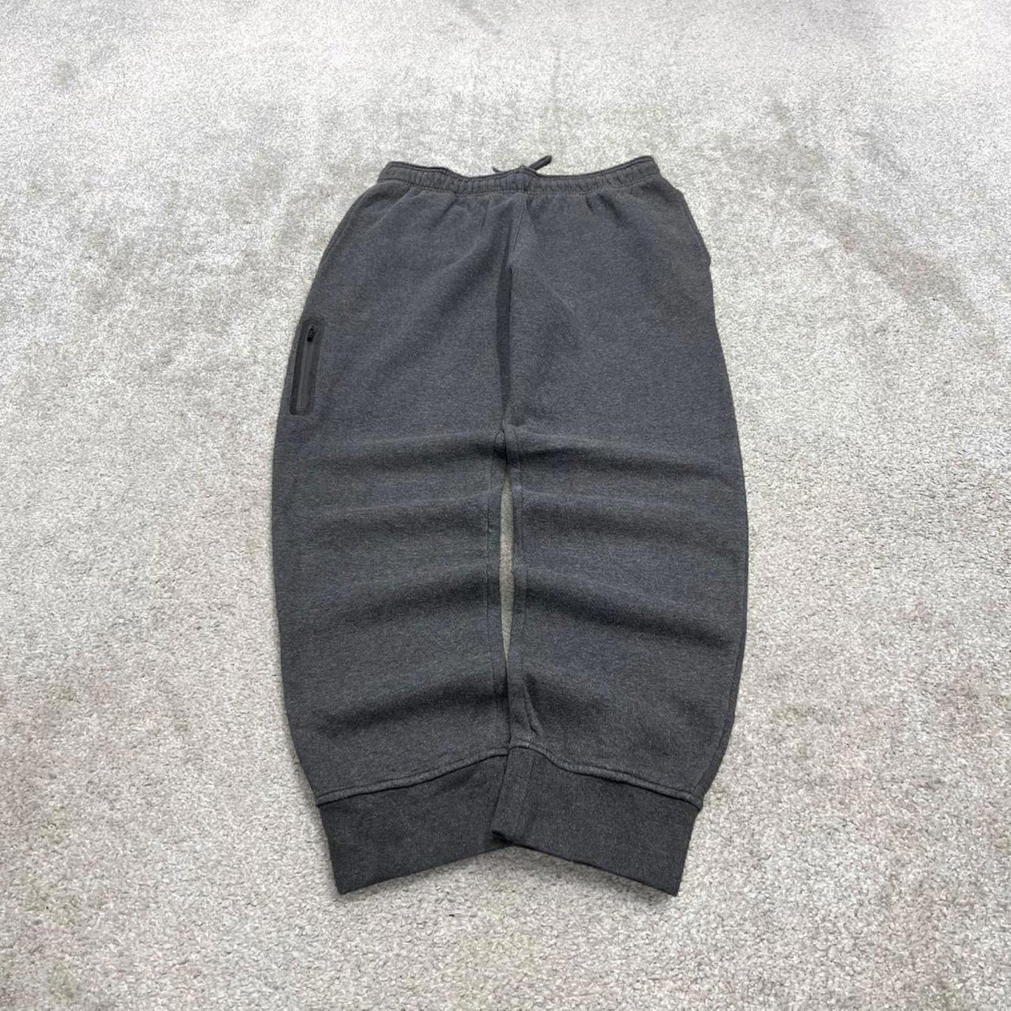 Vintage y2k Reebok sweatpants joggers grey Drawstring jogging bottoms with pockets