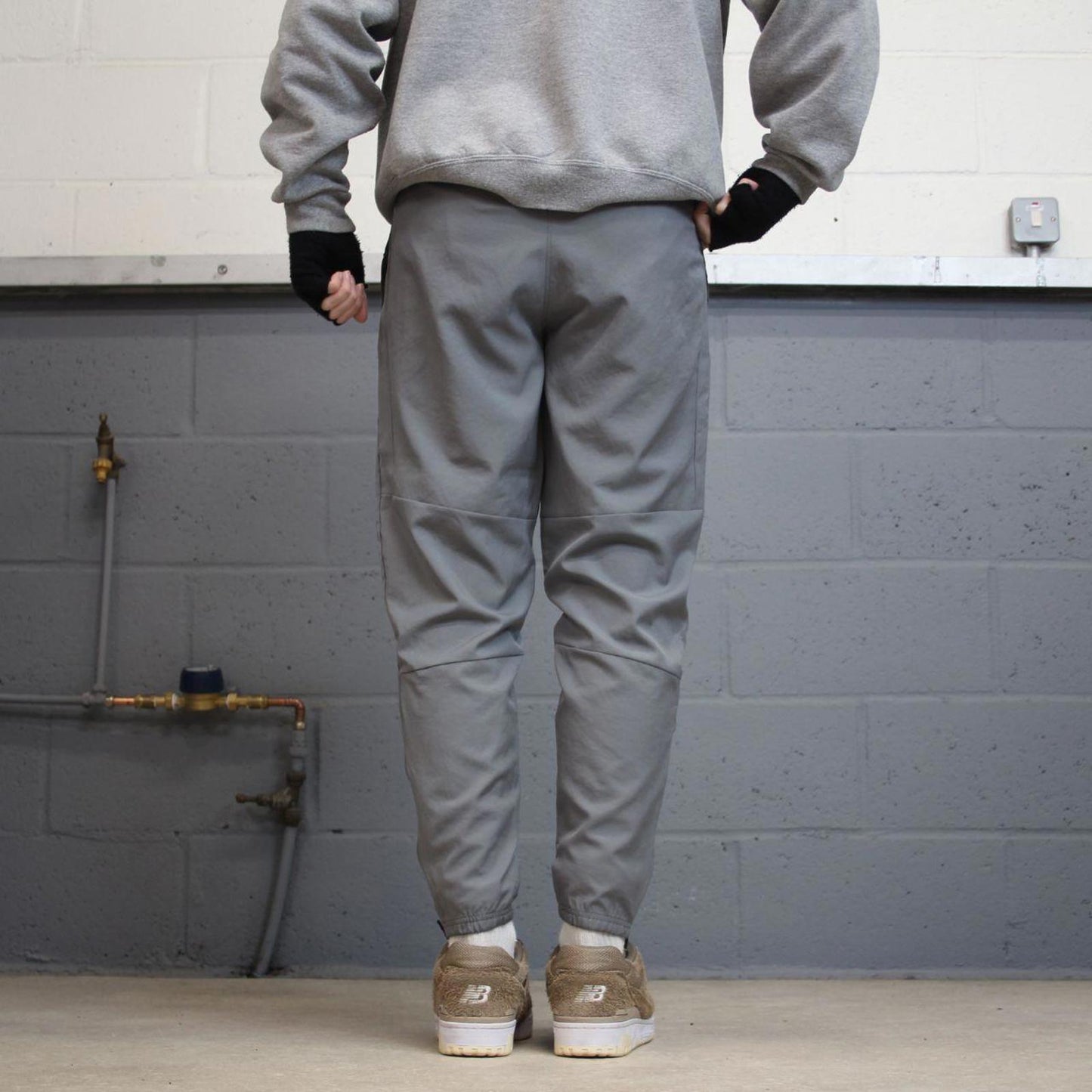00s Nike tracksuit bottoms grey small y2k style sportswear track pants gym wear