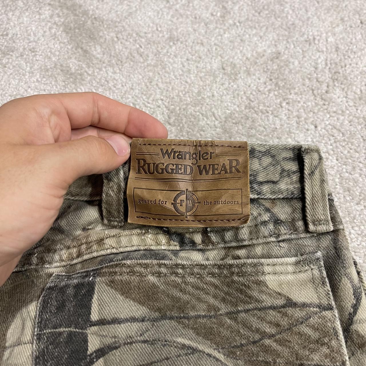 Wrangler Realtree camo jeans y2k khaki Straight leg hardwoods Realtree forest camouflage pants