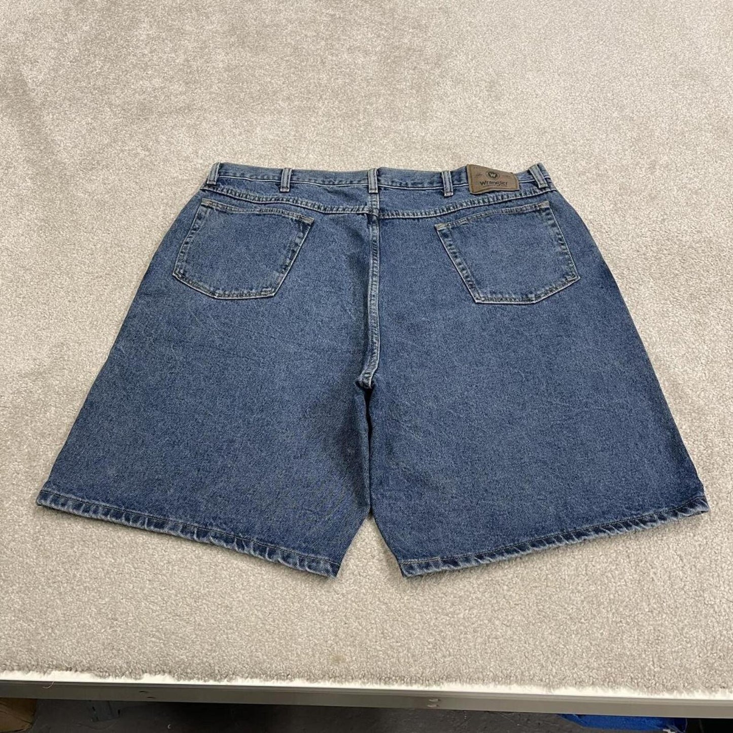 Baggy Wrangler denim jean shorts blue Loose wide leg skater style jorts