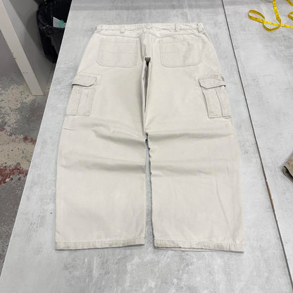Baggy Wrangler cargo pants W38L30 beige wide leg y2k style trousers