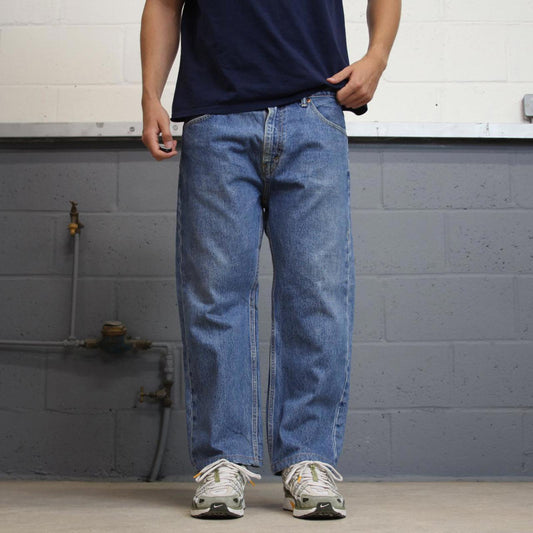 Levis 505 jeans W38 L26 blue loose 90s style skater jeans red tab logo