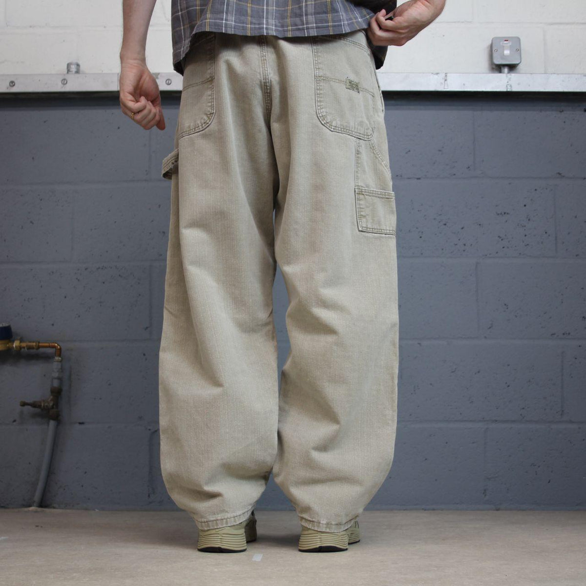 Baggy Wrangler carpenter jeans y2k washed beige denim Wide leg skater 2000s style utility cargo pant