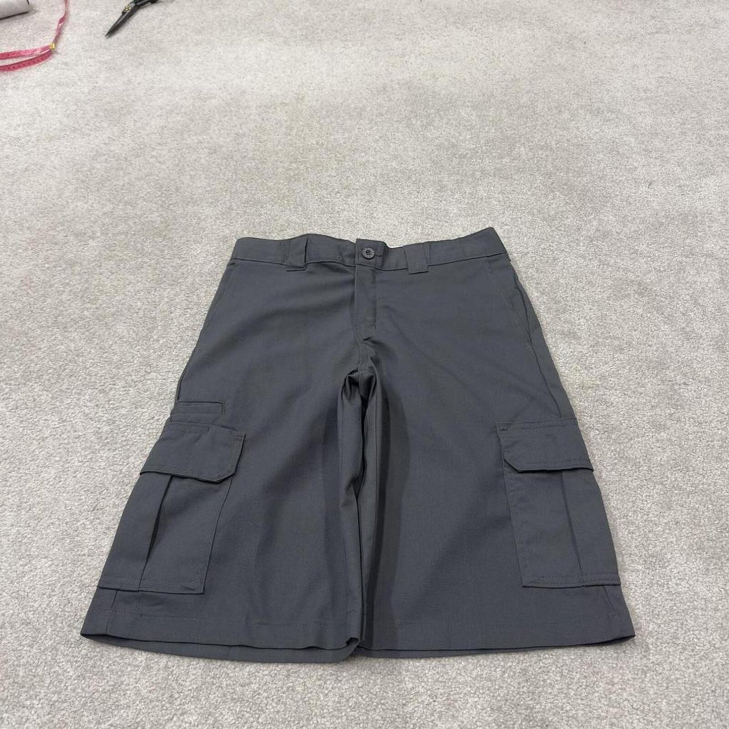 Dickies cargo shorts relaxed grey Chino style skater shorts utility festival