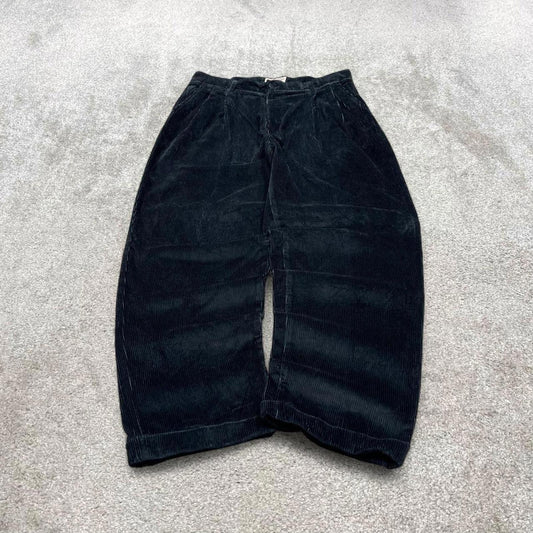 Vintage baggy jumbo corduroy pants Roundtree & Yorke wide wale chunky cord trousers black navy tint
