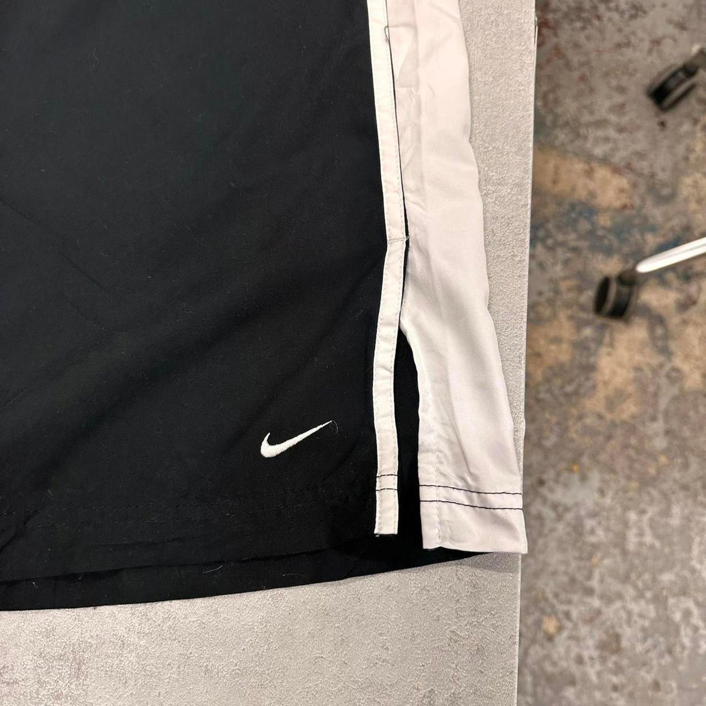 Black Nike tracksuit bottoms L loose y2k track pants embroidered logo
