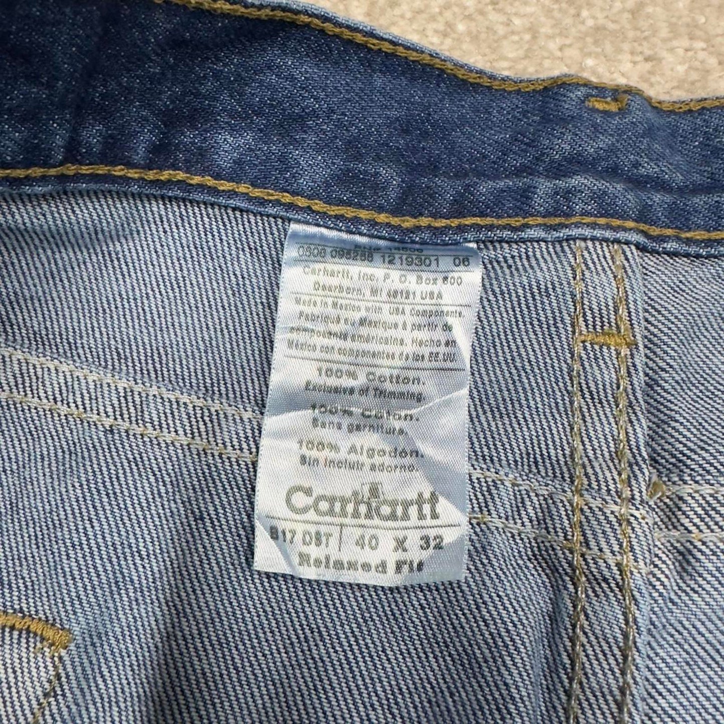 Vintage Carhartt jeans blue 90s skater style W40L32 relaxed denim 5 pocket pants