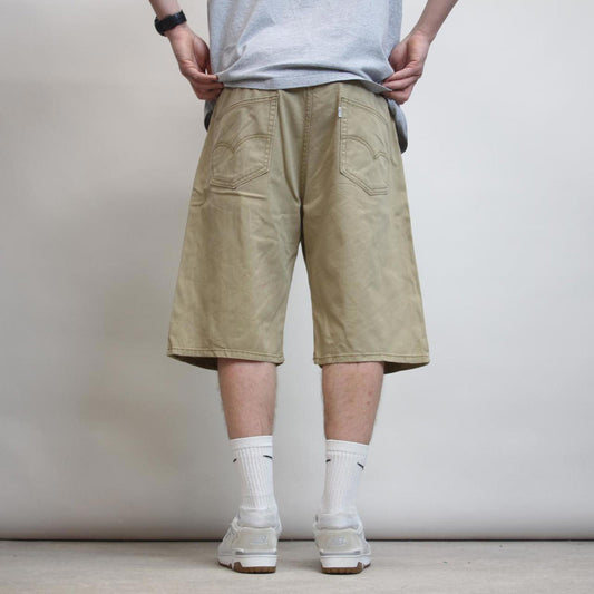 Levi’s Jorts W42