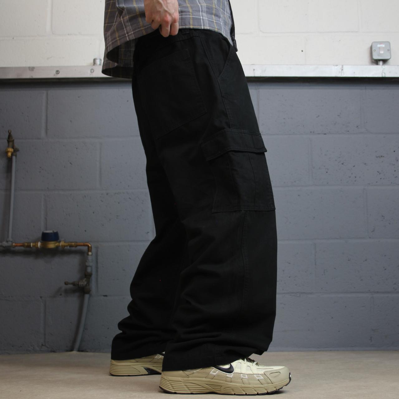 Wrangler baggy cargo pants y2k black W36L32 wide leg Loose fit 100% cotton skater work pants