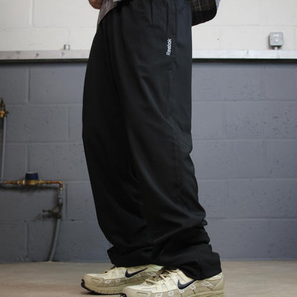 Y2K Reebok tracksuit bottoms black Large floaty leg drawstring gym track pants