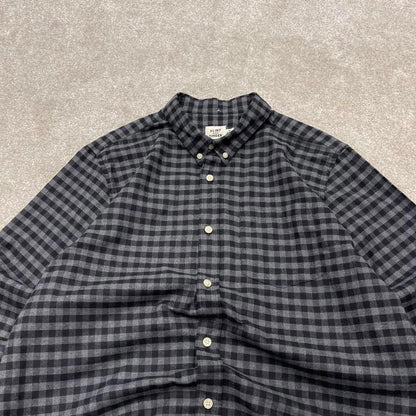 Checkered plaid flannel shirt autumnal XL grey Flint & Tinder men's long sleeve button up y2k style