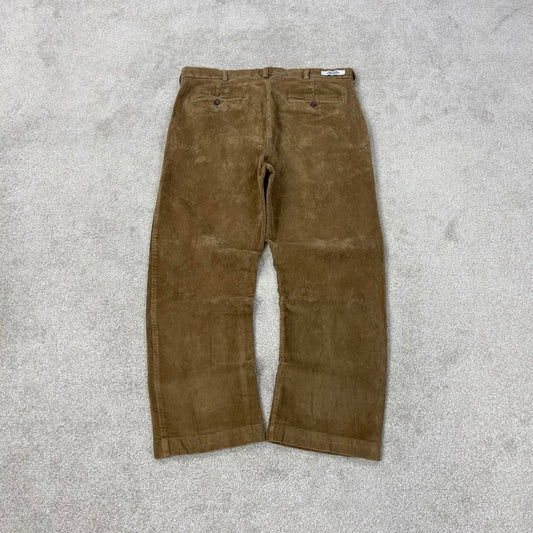Vintage Roundtree & Yorke tan wide wale corduroy trousers W36L29 jumbo cords 90s skate style pants