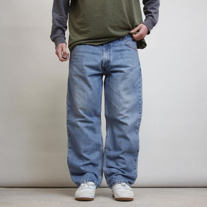 Blue Levi's jeans W38 L29