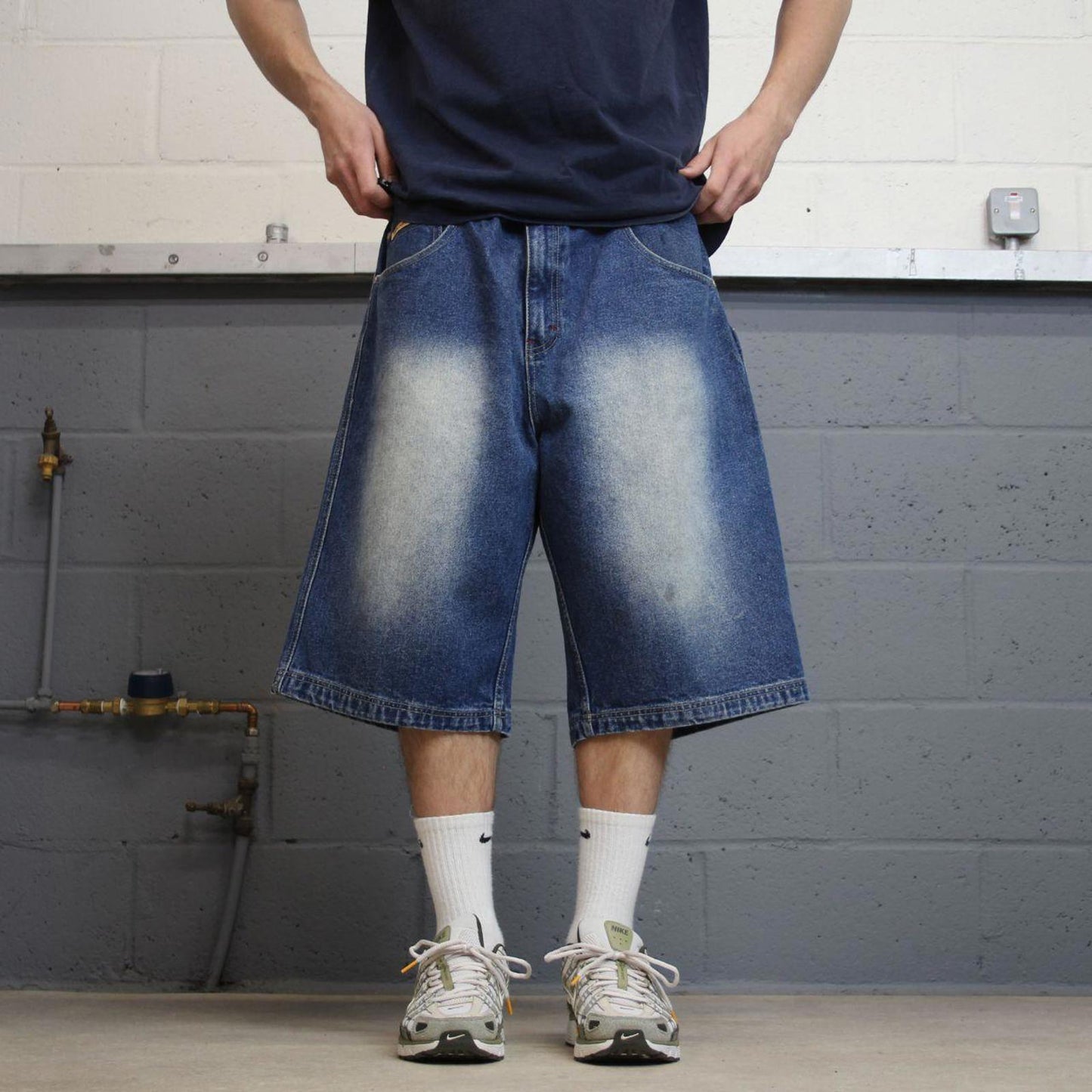 Y2k baggy carpenter shorts skater style blue Brooklyn Xpress long wide denim summer festival jorts