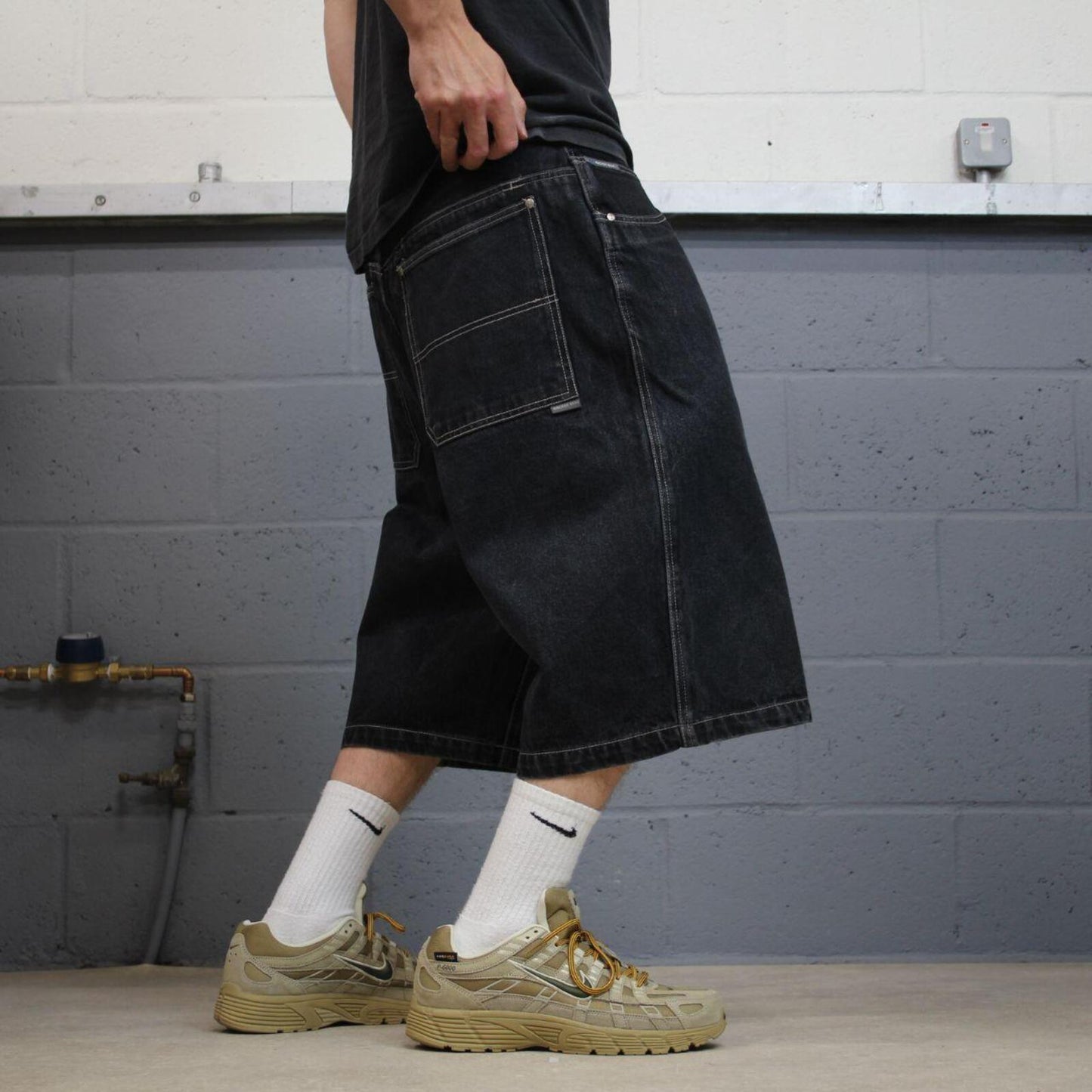 Y2k extra baggy black denim shorts Anchor Blue baggy fit surf style jorts