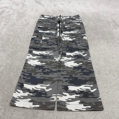 Camo cargo pants loose W32L31 khaki grey camouflage y2k style cargo trousers
