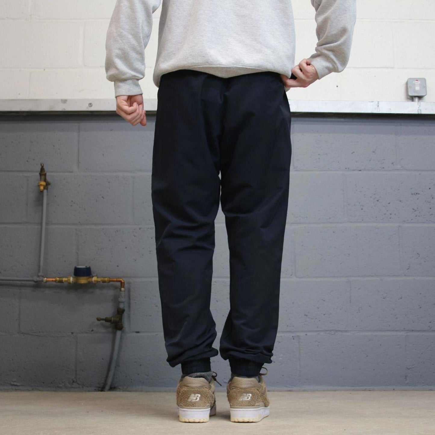 Y2k Nike tracksuit bottoms loose navy Loose unlined embroidered cuffed track pants