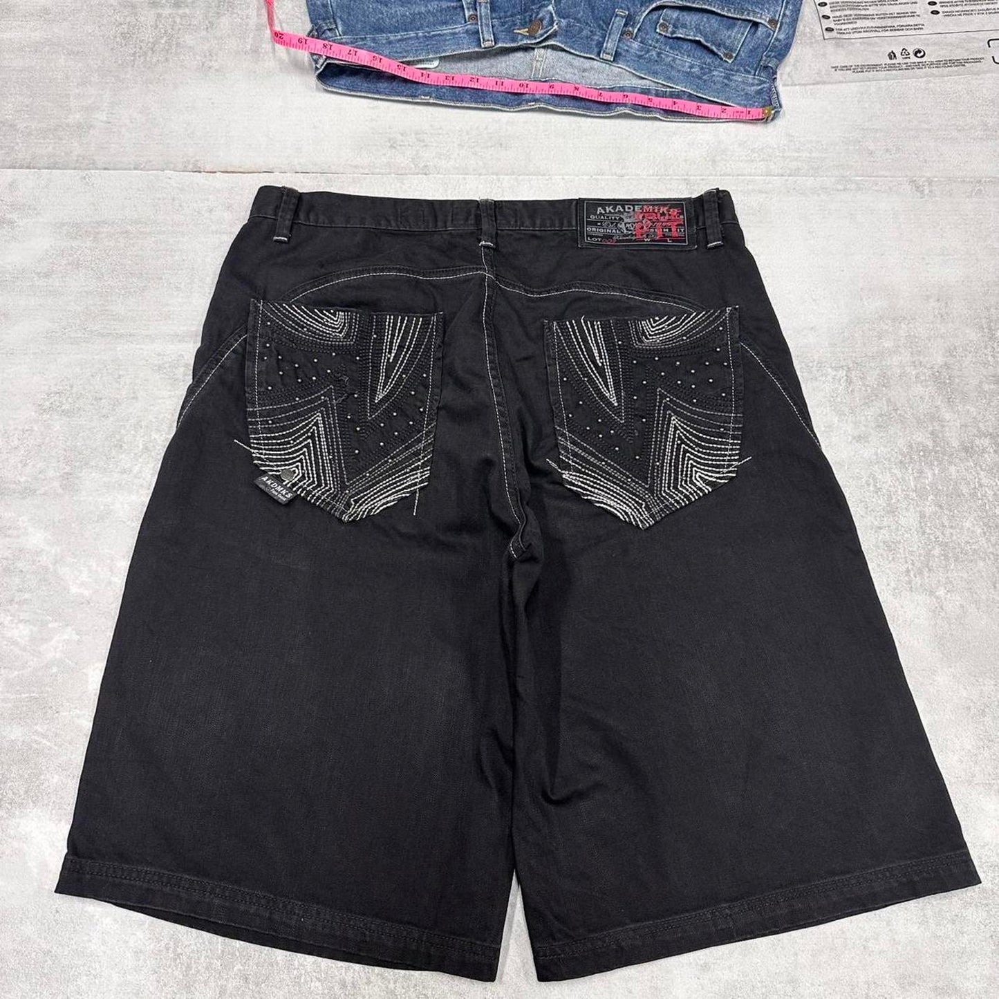 Baggy black Akademiks embroidered jorts W36 wide leg denim embroidered design skater style shorts