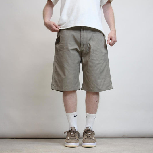Mens baggy Wrangler carpenter Shorts W35