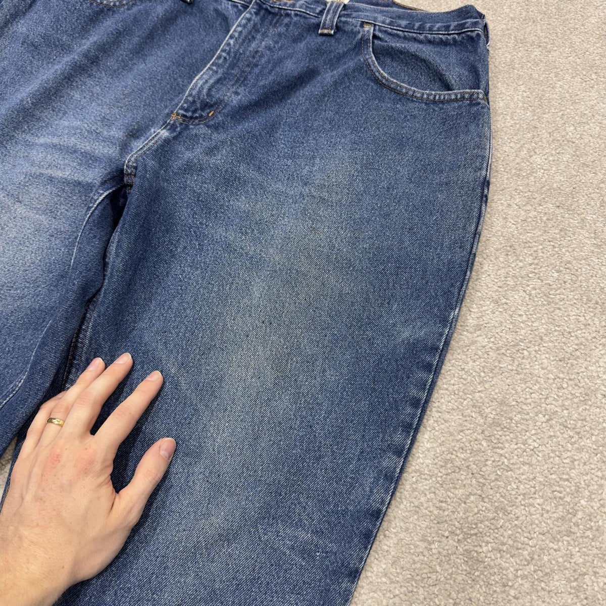 Vintage Carhartt jeans y2k relaxed blue denim skater 2000s style workwear pants