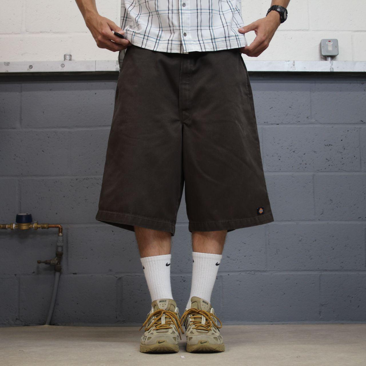 Dickies baggy chino shorts carpenter brown Loose long leg skater / surf shorts festival